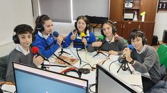 O Compa&ntilde;&iacute;a de Mar&iacute;a de Cangas aspira a ga&ntilde;ar o Ecopreguntoiro