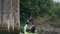 El GES de Cervo retira un nido de velutina en Rueta