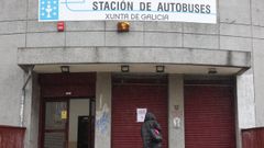 La estaci�n de autobuses de Ferrol, vac�a por huelga.