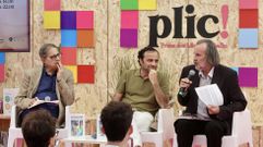 Ramón Vilar Landeira, no centro, presentou onte a sua obra «Nós estamos ben, non?», na compaña de Xosé Ameixeiras e Miguel Anxo Fernán Vello.