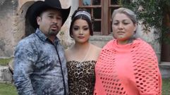 La invitaci�n a la fiesta de cumplea�os de su hija se les va de las manos