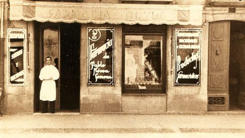 Antigua farmacia de Pablo Novoa, que tom� el testigo de Julio Rup�rez Lecea