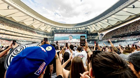 Bad Bunny dio ayer el primero de los diez conciertos que ofrecer� en Madrid