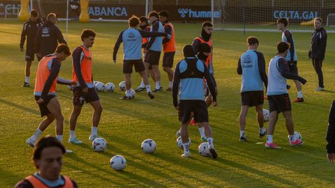 El �ltimo entrenamiento del Celta Fortuna antes de la visita al Girona, en im�genes