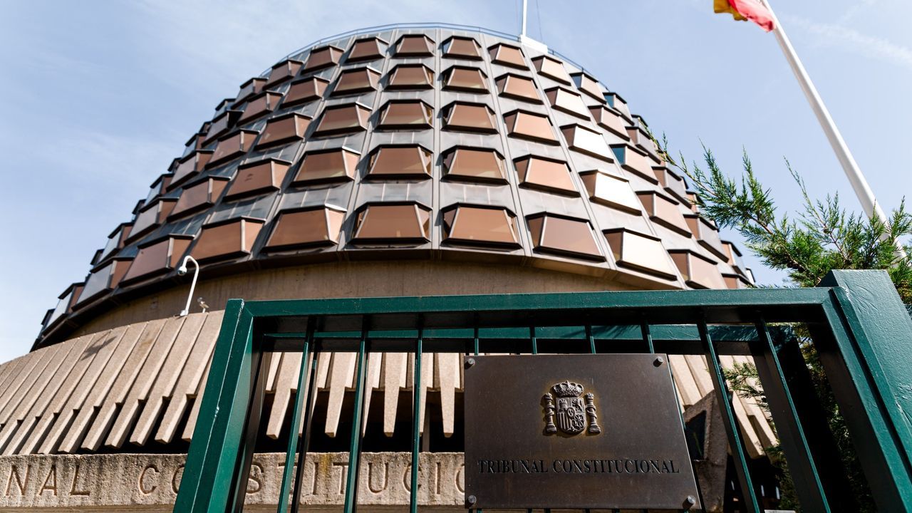 El Tribunal Constitucional admite el recurso de Galicia contra el reparto de menores migrantes