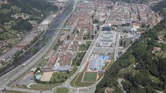 Vista a�rea del campus universitario de Barredo, en Mieres, en la parte inferior derecha.Vista a�rea del campus universitario de Barredo, en Mieres, en la parte inferior derecha