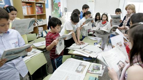 El peri�dico es como un libro que se actualiza a diario, lo que favorece tratar temas de actualidad