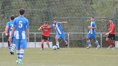 Los pobrenses pelearon sobre el c�sped, pero los de A Estrada se llevaron el triunfo 0-2