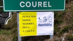 Uno de los carteles colocados por el Ayuntamiento en las carreteras de acceso al municipio