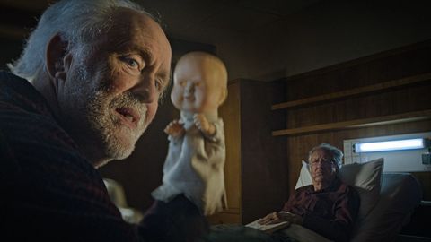 John Lithgow y Geoffrey Rush, en pleno duelo interpretativo en el �thriller� de James Ashcroft.