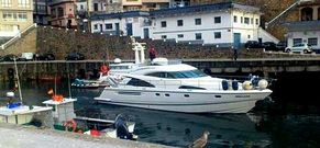 El yate parti� a primera hora de la ma�ana de ayer del puerto de Malpica.