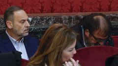 Jos� Luis �balos y Koldo Garc�a, en el banquillo de los acusados esta semana.