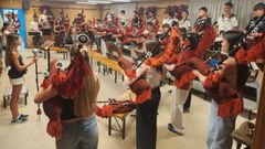 Ensayo de la Real Banda de Gaitas de la Deputaci�n de Ourense, antes de su partida a Budapest