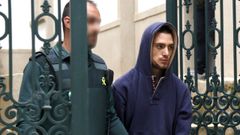 El juez de Muros envi� a prisi�n provisional a Antonio Mayo tras ser detenido como presunto autor del asesinato de su padre