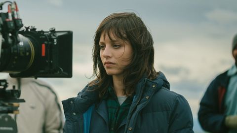 Michelle Jenner, en el rodaje de Dime tu nombre