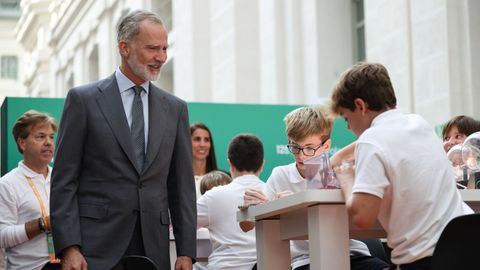 Felipe VI, en la exposici�n de Iberdrola
