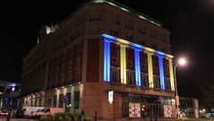 El edificio de la Diputaci�n en A Coru�a se ilumina de los colores de Ucrania