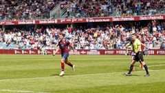 Facu Ballardo celebrando el gol contra el Celta Fortuna 
