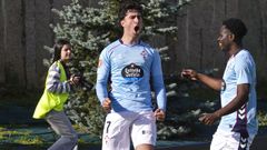 Hugo Gonz�lez y Bernard Somuah, celebrando el gol celeste frente al M�ridaa.
