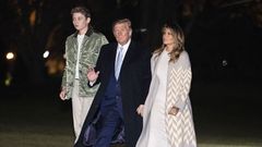 Trump, a su llegada a Washington con su esposa Melania y su hijo Barron