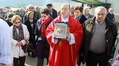 �ngel S�nchez, en la procesi�n de San Francisco Blanco en Outarelo en 2016