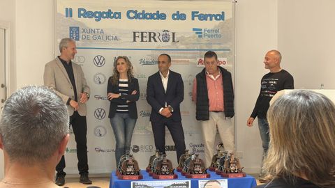 Ricardo Aldrey, Martina Aneiros, Franciaco Barea, Popo Boado y Sergio en la presentaci�n de la regata Cidade de Ferrol