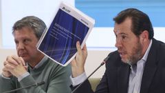 Puente, el viernes en la rueda de prensa que ofreci� en Madrid con las tesis provisionales sobre el accidente de Adamuz.  