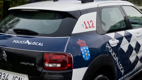 Imagen de archivo de un coche de la Polic�a Local de Arteixo