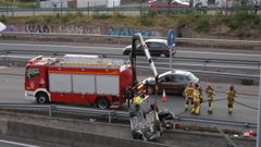 El coche de Teis qued� volcado en la mediana de la AP-9