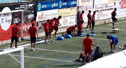 Los futbolistas del Lugo realizaron circuitos de acondicionamiento en la sesi�n de trabajo vespertina