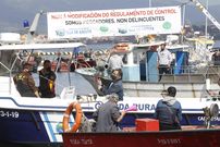 Igual que el pasado 26 de marzo en A Illa de Arousa y la mayor�a de puertos gallegos, este viernes a mediod�a est� convocadas protestas de barcos y mariscadores