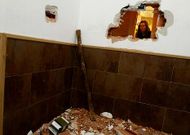 El estanco de Taboada sufri� otro robo el a�o pasado, mediante un butr�n (en la imagen). 