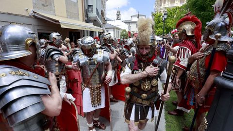 Parada de la Cohors en Campo Castelo para refrescarse