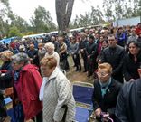Numerosos fieles siguieron la ceremonia.