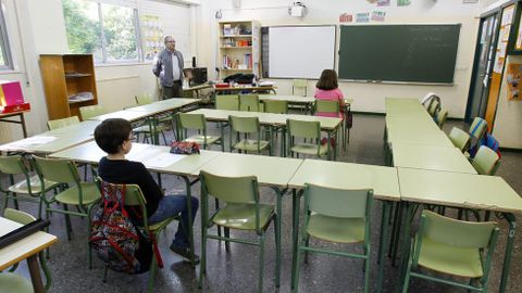 Imagen del colegio de Vite, en Santiago. De los 22 alumnos de tercero de Primaria tan solo dos acudieron al centro y afrontaron la rev�lida.