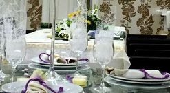 Florister�a Fina en Xove tiene una exposici�n floral para novias y novios.
