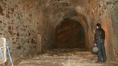 Una imagen de la antigua bodega en el 2013, cuando se dio a conocer su existencia