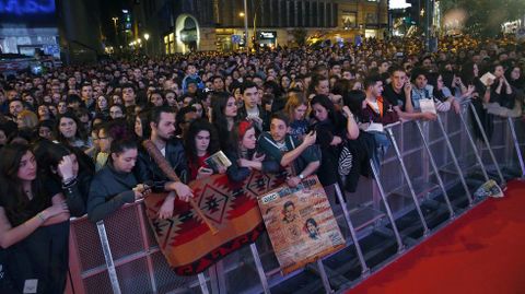 Fans de la serie en la Gran Va de Madrid