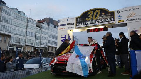 Iv�n Ares, en la ceremonia de salida del Rali de A Coru�a