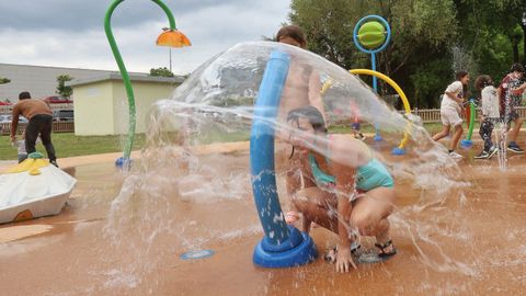 Inauguración del parque de juegos de agua de Pontevedra