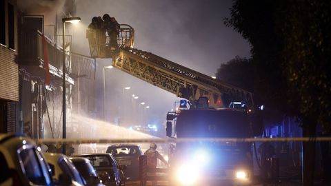 Una mujer fallecida y 15 heridos en una explosi�n en un edificio en Valladolid