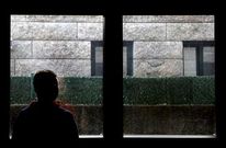 Jos� Mar�a Fern�ndez en su vivienda familiar de Arnoso, en Ponteareas. 