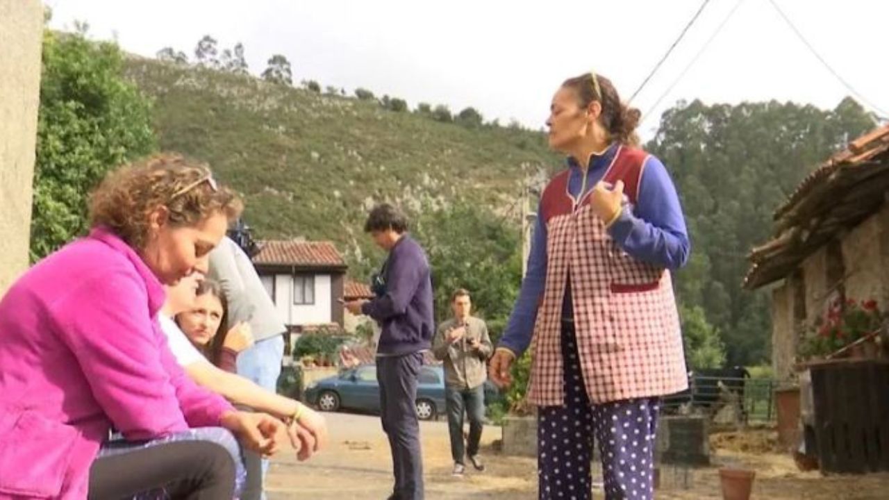 «Dos encapuchados grandes y fuertes»: así describe la mujer del ganadero asesinado en Ribadesella a sus supuestos agresores