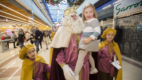 Cabalgata de los Reyes Magos, en Carballo