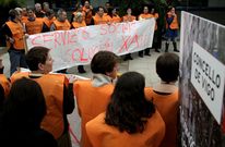 Protesta de la plantilla el 17 de diciembre en la lonja del Concello para pedir m�s personal. 