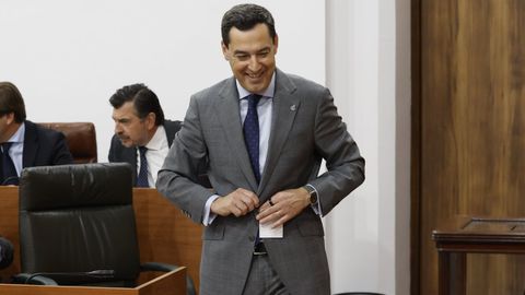 Moreno Bonilla, presidente en funciones del Ejecutivo andaluz, durante la votaci�n para la elecci�n de la mesa del Parlamento de Andaluc�a, celebrada el pasado 10 de junio.