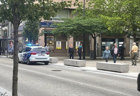 La Polic�a Local tuvo que intervenir este mi�rcoles por la tarde en la plaza de Santa Catalina por una pelea callejera