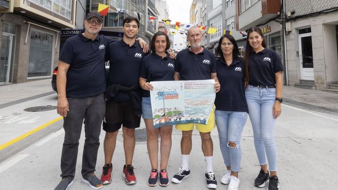 DE IZQUIERDA A DERECHA, JOS MANUEL, XON ADRIN, SILVIA MARA, TONO, MONTSE Y YOTSY
