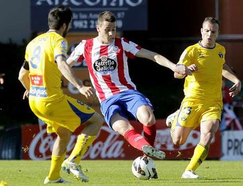Javi Rey recuper� la titularidad en el partido contra el Alcorc�n del pasado s�bado.