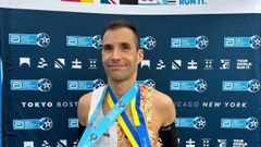 Sim�n R�o, con las medallas